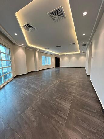 Kuwait City, Apartments/Houses, KWD 1050/year,  3 BR,  For Rent, A Floor In West Mishref, Area 250 Square Meters - 3 Master Rooms - A Maid