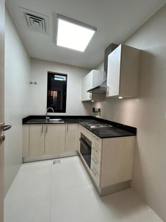 Salmiya, Buildings, KWD 1700,  For Rent A Commercial Floor In Salmiya, Area 140 Square Meters