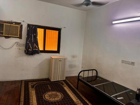 Hara, Rooms for Rent, SAR 900/month,  Furnished,  Offering 1 Room In Family Building For Bachelor, HARA