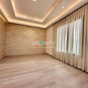 Kuwait City, Apartments/Houses, KWD 1550/month,  6 BR,  Spacious Floor With Downtown View For Rent In Mansouriya