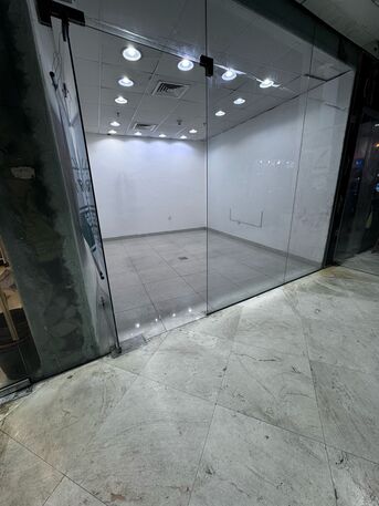 Kuwait City, Shops, KWD 400,  Shops For Rent In Hawalli, Suitable For All Activities, Area 16 Square Meters