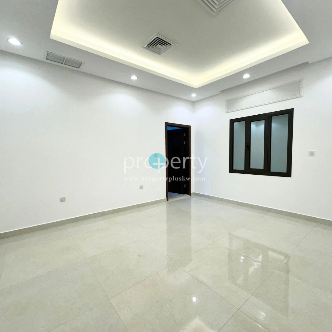 Kuwait City, Apartments/Houses, KWD 1150/month,  4 BR,  Four Master Bedroom Floor For Rent In Mansouriya