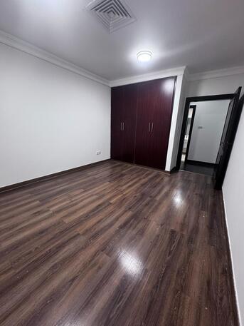 Kuwait City, Apartments/Houses, KWD 650/month,  3 BR,  For Rent In Jabriya, An Apartment With 3 Rooms, 4 Bathrooms, A Balcony, And A Kitchen
