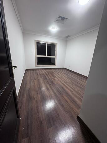 Kuwait City, Apartments/Houses, KWD 650/month,  3 BR,  For Rent In Jabriya, An Apartment With 3 Rooms, 4 Bathrooms, A Balcony, And A Kitchen