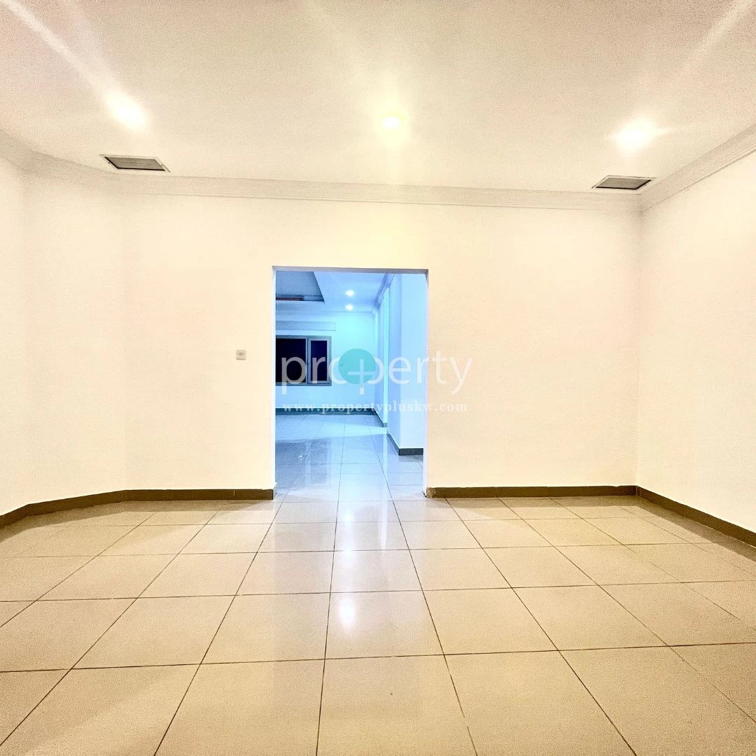 Kuwait City, Apartments/Houses, KWD 1000/month,  4 BR,  4 Bedroom Ground Floor For Rent In Al Siddeeq