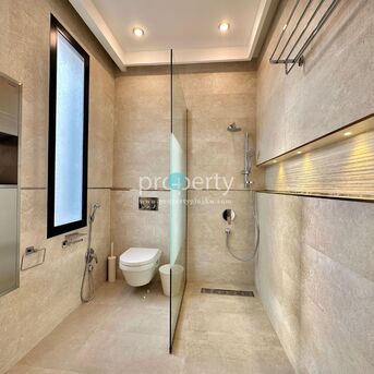 Kuwait City, Apartments/Houses, KWD 1550/month,  6 BR,  Spacious Floor With Downtown View For Rent In Mansouriya