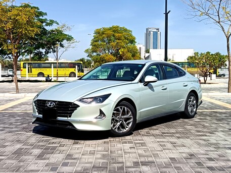 Juffair, Vehicles, Cars & Trucks , BHD 6800, HYUNDAI SONATA, 2020, Automatic, 65000 KM, NON ACCIDENT SINGLE OWNER
