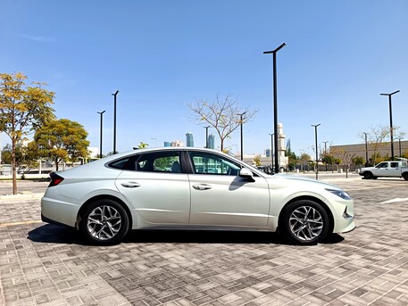 Juffair, Vehicles, Cars & Trucks , BHD 6800, HYUNDAI SONATA, 2020, Automatic, 65000 KM, NON ACCIDENT SINGLE OWNER