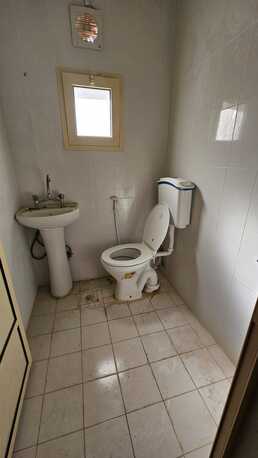 Gudaibiya, Apartments/Houses, BHD 140/month,  2 BR,  Unfurnished Flat For Rent With Out Ewa