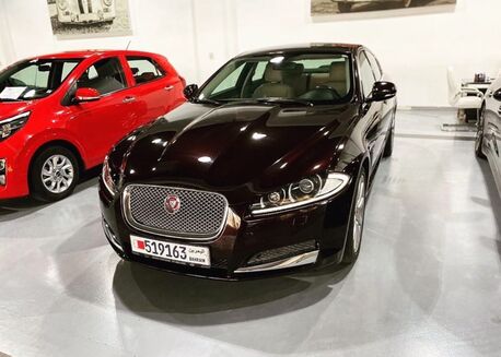 Amwaj Islands, Vehicles, Cars & Trucks , BHD 2500,  Jaguar XF Supercharged,  2014,  Automatic,  132000 KM,  Jaguar XF  V6 3.0 Supercharged Agent History