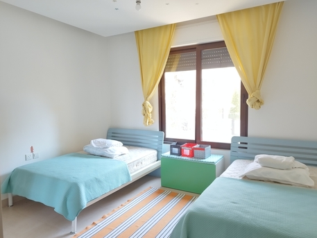 Abdoun, Apartments/Houses, JOD 16000/year,  3 BR,  Ground Floor For Rent In Abdoun