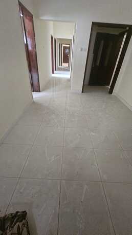 Salmaniya, Apartments/Houses, BHD 350/month,  5 BR,  5 Bedroom Unfurnished Flat For Rent Without Ewa