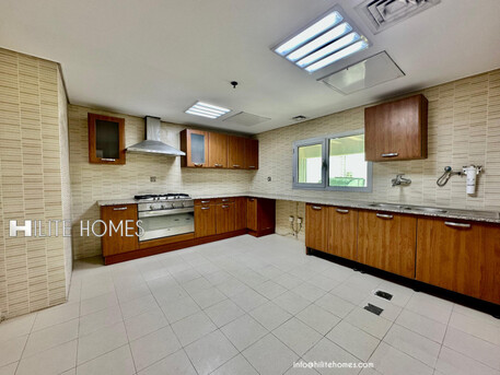 Salmiya, Apartments/Houses, KWD 750/month,  2 BR,  Two Bedroom Sea View Floor For Rent In Salmiya