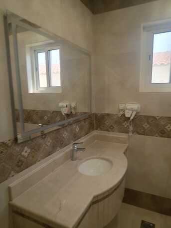Khobar, Apartments/Houses, SAR 65000/year,  4 BR,  Luxurious Semi-furnished Family Flat For Rent In Al Khobar, Al Bandariyah.