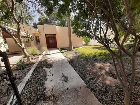 Budaiya, Apartments/Houses, BHD 650/month,  3 BR,  400 Sq. Meter,  SEMI FURNISHED VILLA WITH LARGE GARDEN INCLUSIVE