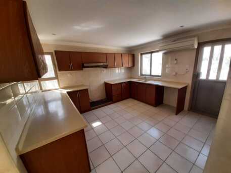 Budaiya, Apartments/Houses, BHD 650/month,  3 BR,  400 Sq. Meter,  SEMI FURNISHED VILLA WITH LARGE GARDEN INCLUSIVE