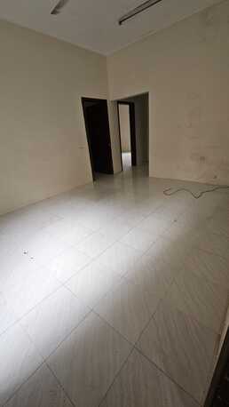 Jidhafs, Apartments/Houses, BHD 180/month,  2 BR,  2 Bedroom Unfurnished Flat For Rent Without Ewa