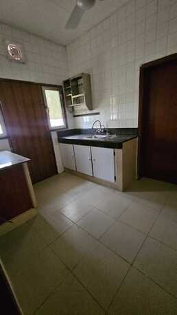 Salmaniya, Apartments/Houses, BHD 280/month,  3 BR,  3 Bedroom Unfurnished Flat For Rent Without Ewa