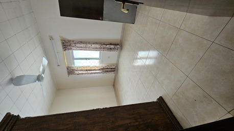 Salmaniya, Housing Exchanges, BHD 280/month,  3 BR,  3 Bedtoom Unfurnished Flat For Rent Without Ewa