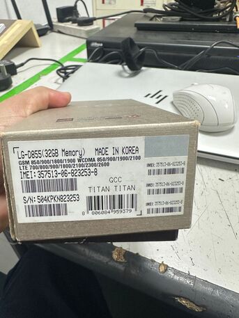 Al Iskan, Mobile Phones, SAR 200,  LG D855