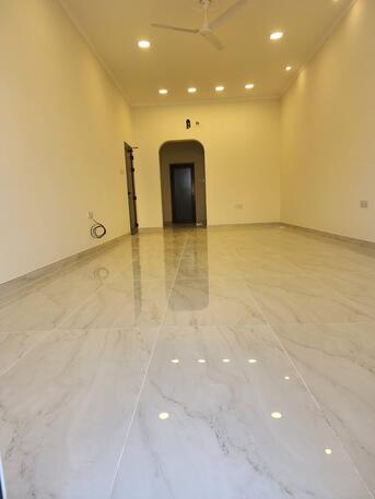 Jid Ali, Apartments/Houses, BHD 550/month,  4 BR,  4 Bedroom Unfurnished Flat For Rent Without Ewa