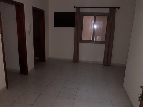 Manama, Apartments/Houses, BHD 150/month,  2 BR,  100 Sq. Meter,  2 Bhk Unfurnished Flat Available In Manama Call Aleena