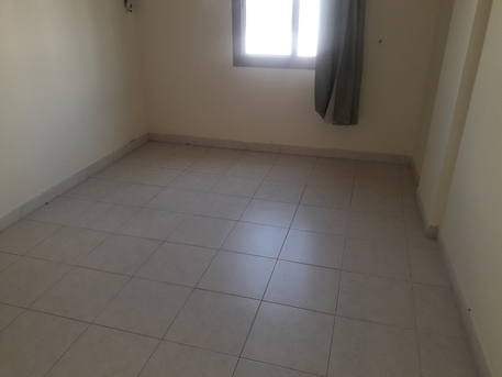 Manama, Apartments/Houses, BHD 160/month,  2 BR,  100 Sq. Meter,  2 Bhk Unfurnished Flat Available In Manama Call Aleena