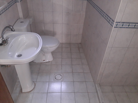 Manama, Apartments/Houses, BHD 160/month,  2 BR,  100 Sq. Meter,  2 Bhk Unfurnished Flat Available In Manama Call Aleena