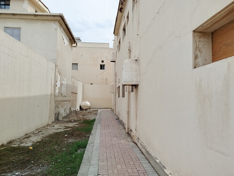 Manama, Buildings, BHD 1200,  Bulding For Rent In. 4  - 3BHK.  Big Flat In -(((UM AL HASSAM )))