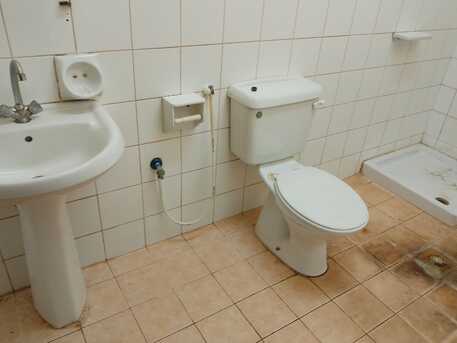 Manama, Apartments/Houses, BHD 160/month,  2 BR,  100 Sq. Meter,  2 Bhk Unfurnished Flat Available In Manama Call Aleena