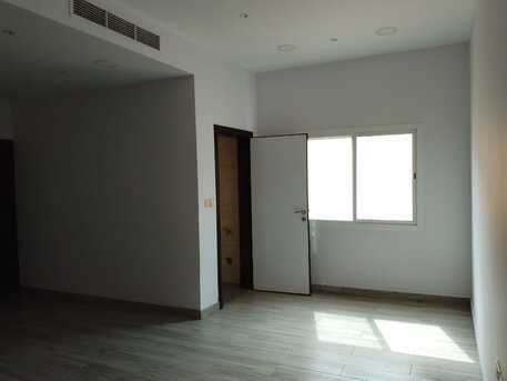 Manama, Apartments/Houses, BHD 280/month,  2 BR,  120 Sq. Meter,  2 Bhk Semi Furnished Flat Available In Sagaya Call Aleena