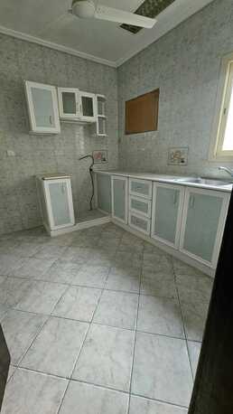 Salmaniya, Apartments/Houses, BHD 180/month,  2 BR,  2 Bedroom Unfurnished Flat For Rent Without Ewa
