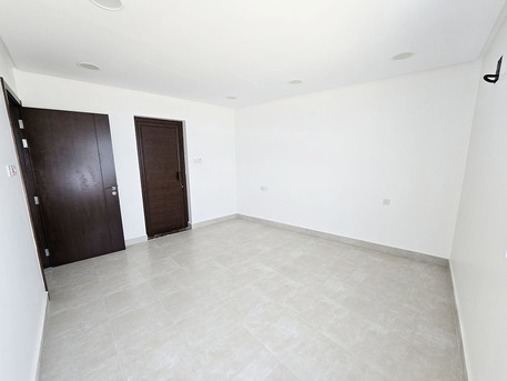 Galali, Offices, BHD 330,  90 Sq. Meter,  2BHK Office New Building With SEE VIEW In QALALI