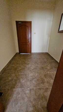 Jidhafs, Apartments/Houses, BHD 170/month,  2 BR,  2 Bedroom Unfurnished Flat For Rent Without Ewa