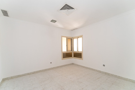 Shaab, Apartments/Houses, KWD 750/month,  3 BR,  Shaab - Big 3 Bedrooms Apartment With Balcony
