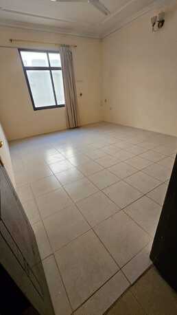 Umm Al Hassam, Apartments/Houses, BHD 220/month,  2 BR,  2 Bedroom Unfurnished Flat For Rent Without Ewa