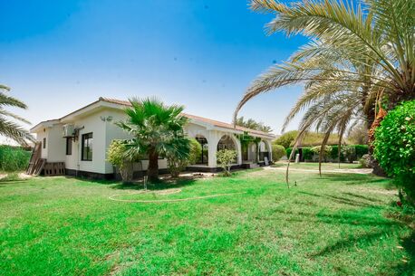 Janabiya, Villas, 4 B/R SEMI FURNISHED VILLA FOR RENTIN JANABIYA