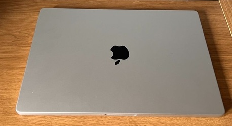 Riyadh, Computers, SAR 5999,  Original Apple Mac Book Pro Laptop + Apple M1 PRO Chip- Ram 16GB+ SSD 512GB-Graphics 4GB-