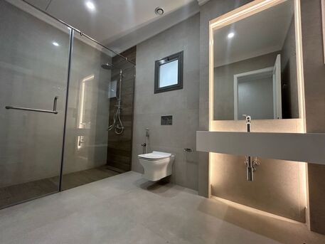 Kuwait City, Apartments/Houses, KWD 1050/month,  4 BR,  For Rent, First Floor, Al-Siddiq, Main Street, 4 Rooms, 2 Of Them Master