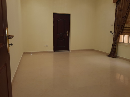 Zinj, Villas, BHD 1200,  Spacious 5 Bedroom Semi Furnished Luxurious Private Villa For Rent.