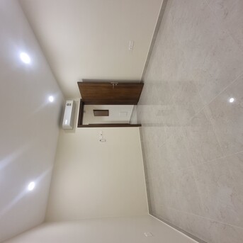 Manama, Apartments/Houses, BHD 285/month,  1 BR,  @1BATHROOM Hall Kitchen Open Semi Furnished Brand New Bilding Car Parking