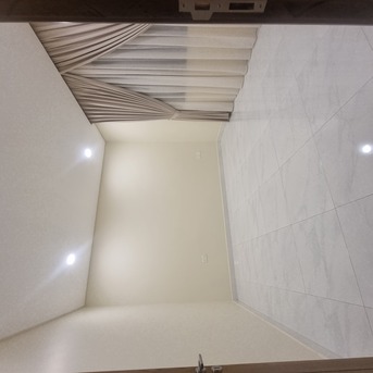 Manama, Apartments/Houses, BHD 330/month,  2 BR,  ₹2BATHROOM Hall Kitchen Open Semi Furnished Brand New Bilding Car Parking