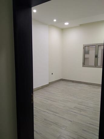 Hidd, Real Estate For Sale, BHD 450000,  Studio,  129 Sq. Meter,  3  BEDROOM SEMI FURNISH FLAT FOR SALE  IN AL HIDD 36660213.