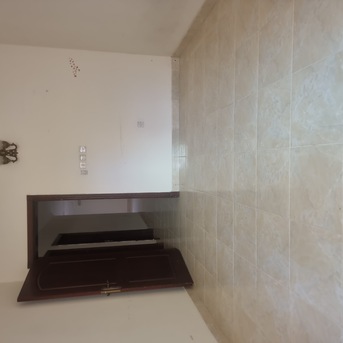 Manama, Apartments/Houses, BHD 205/month,  3 BR,  #2BATHROOM Hall Kitchen UN Furnished  Without Eletercity Car Parking
