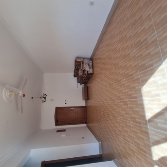 Manama, Apartments/Houses, BHD 220/month,  2 BR,  ₹2BATHROOM Hall Kitchen UN Furnished  Without Eletercity Car Parking