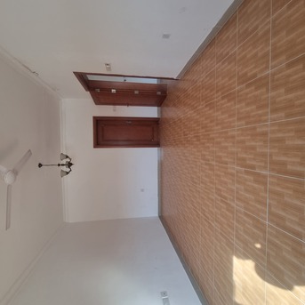 Manama, Apartments/Houses, BHD 220/month,  2 BR,  ₹2BATHROOM Hall Kitchen UN Furnished  Without Eletercity Car Parking