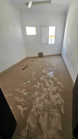 Hoora, Apartments/Houses, BHD 250/month,  4 BR,  4 Bedroom Unfurnished Flat For Rent Without Ewa