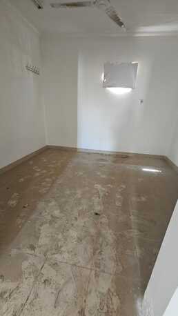 Hoora, Apartments/Houses, BHD 250/month,  4 BR,  4 Bedroom Unfurnished Flat For Rent Without Ewa