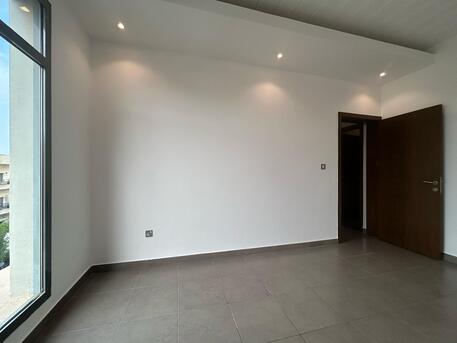 Kuwait City, Apartments/Houses, KWD 600/month,  3 BR,  For Rent In Salwa, An Apartment Consisting Of A Living Room With A Balcony