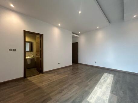 Kuwait City, Apartments/Houses, KWD 600/month,  3 BR,  For Rent In Salwa, An Apartment Consisting Of A Living Room With A Balcony